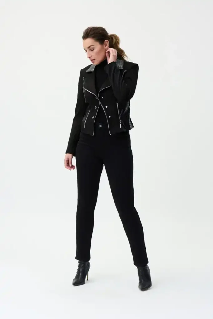 JR musta plazeri nahk.