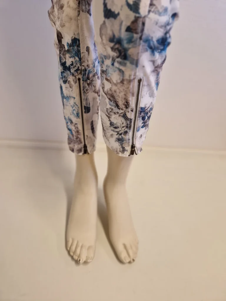 Laurien vaaleat caprit.